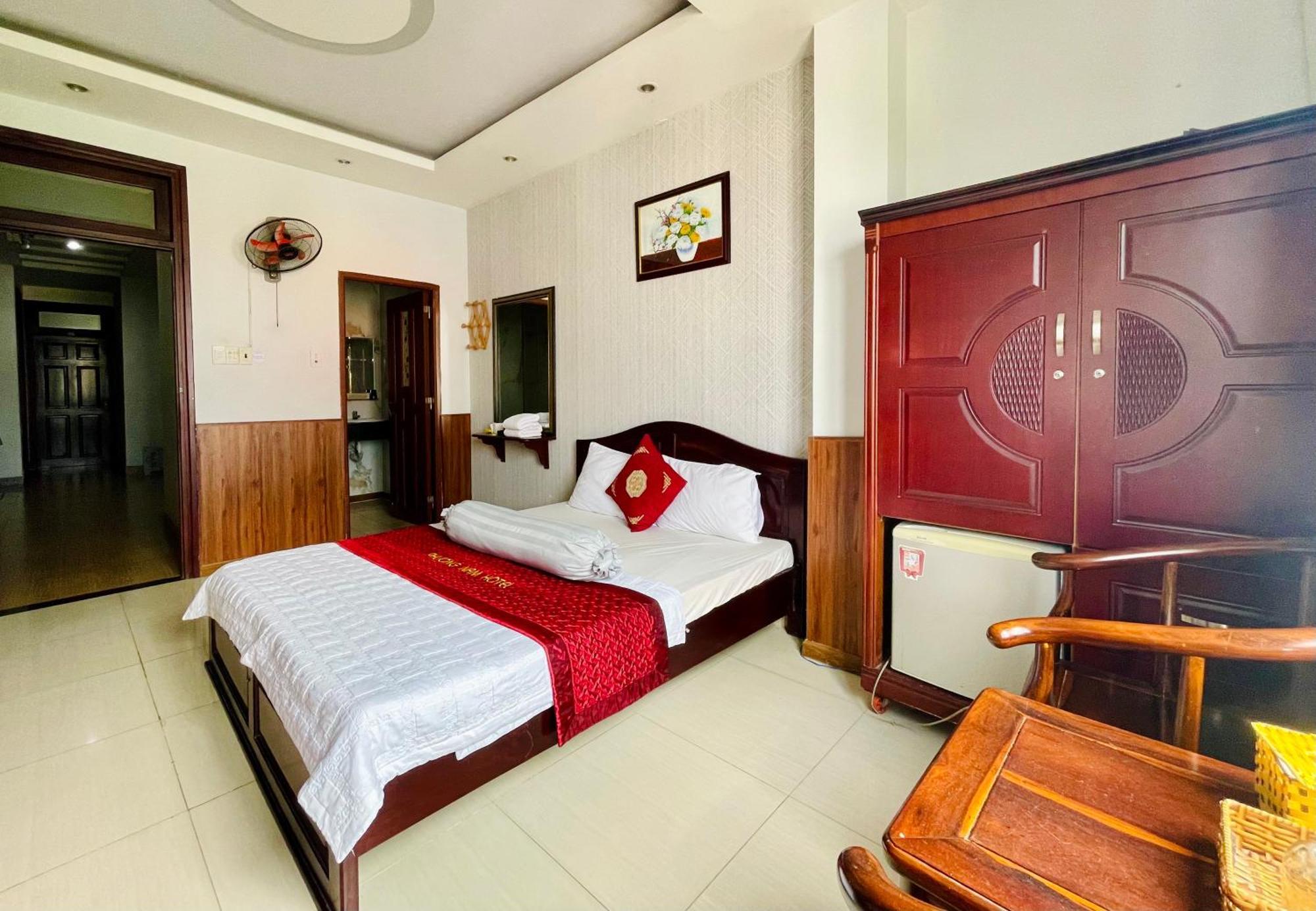 Hotel Phuong Nam Хошимин Экстерьер фото